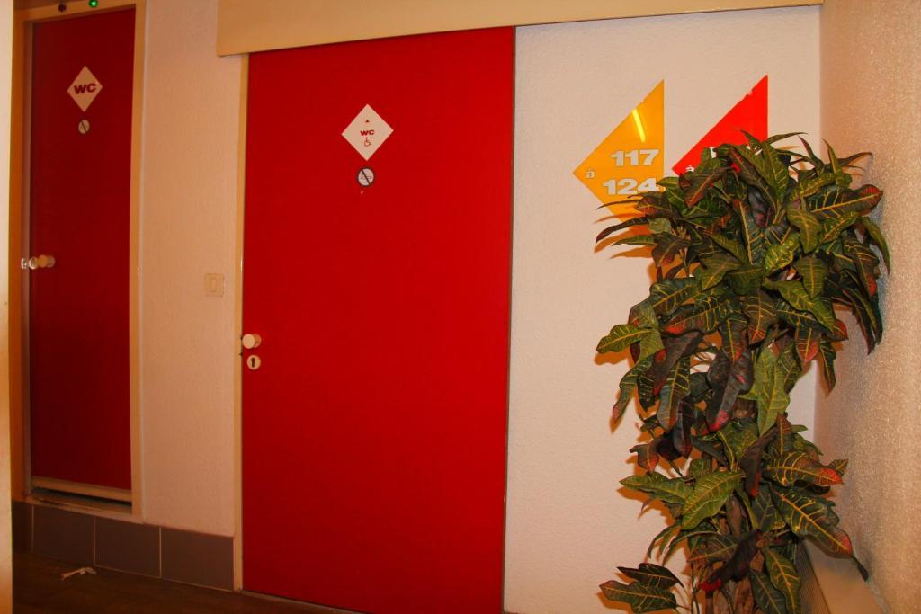 Lemon Hotel - Mery Sur Oise/Cergy Εξωτερικό φωτογραφία