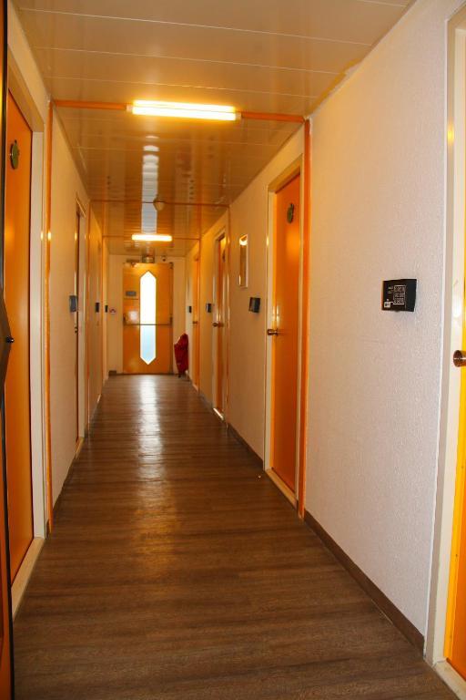 Lemon Hotel - Mery Sur Oise/Cergy Εξωτερικό φωτογραφία